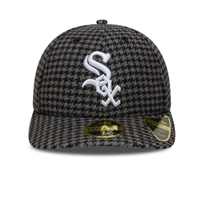 Pictured is this MLB Houndstooth Chicago White Sox Low Profile 59FIFTY Fitted cap in black. 2
