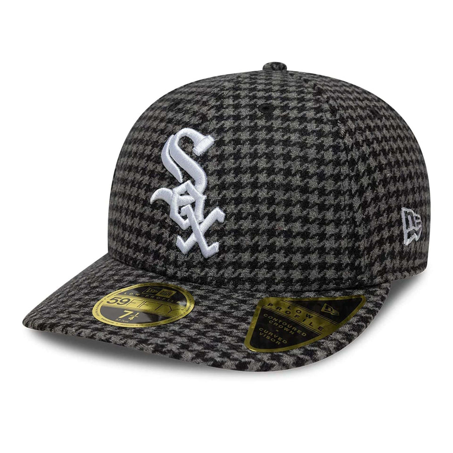 Pictured is this MLB Houndstooth Chicago White Sox Low Profile 59FIFTY Fitted cap in black. 1