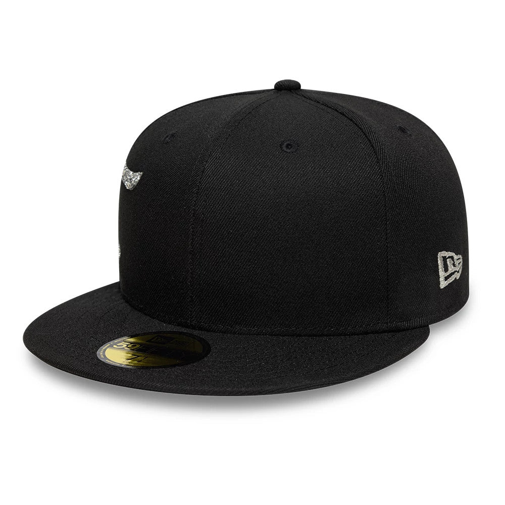 Pictured is this New Era Script 59FIFTY Fitted cap in black. 4
