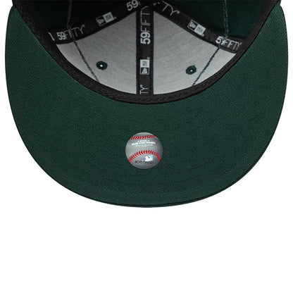 Pictured is this MLB Beaded Wings New York Yankees 59FIFTY Fitted cap in dark green. 7