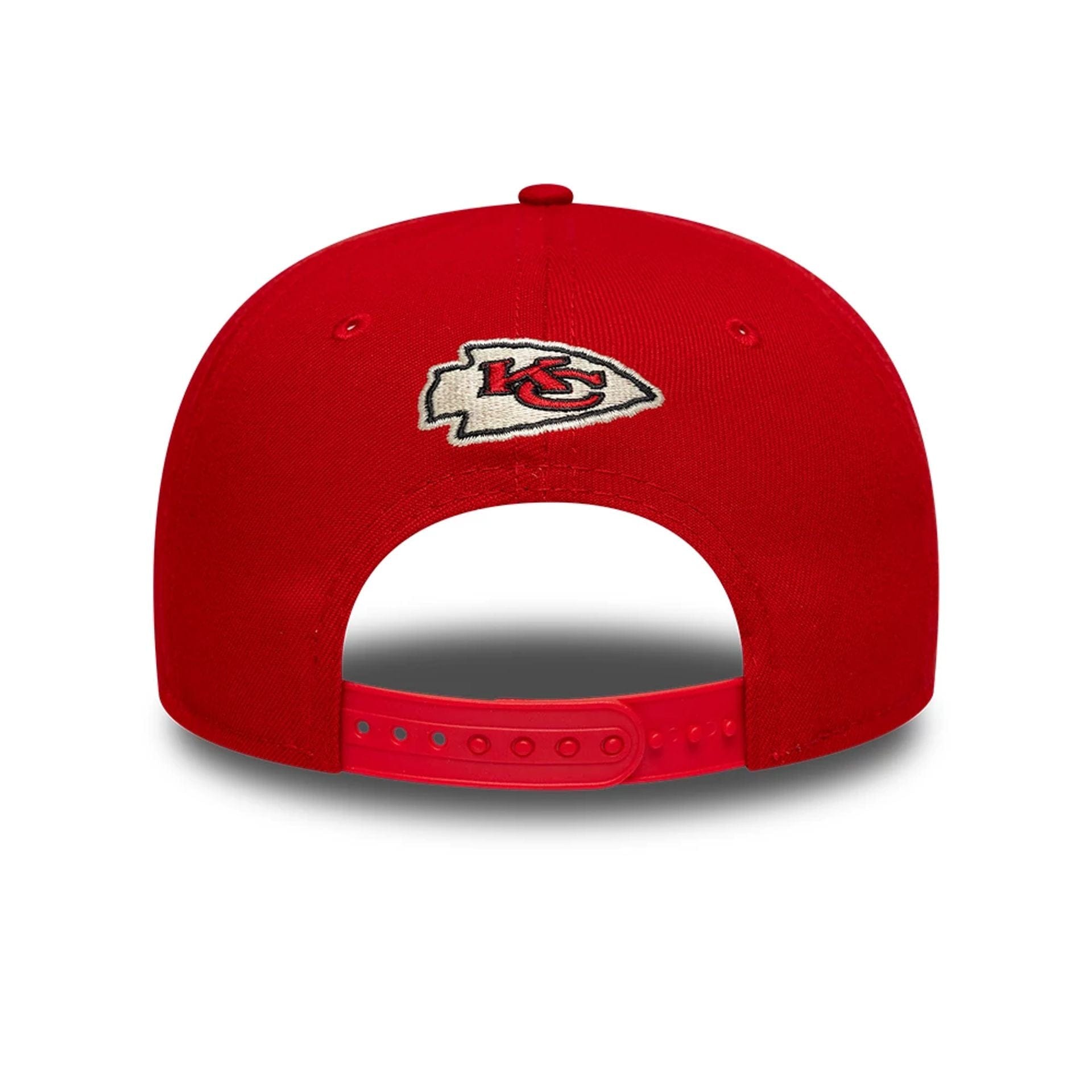 This is a Kansas City Chiefs Fear Of God x NFL Red Retro Crown 9FIFTY Adjustable Cap 3