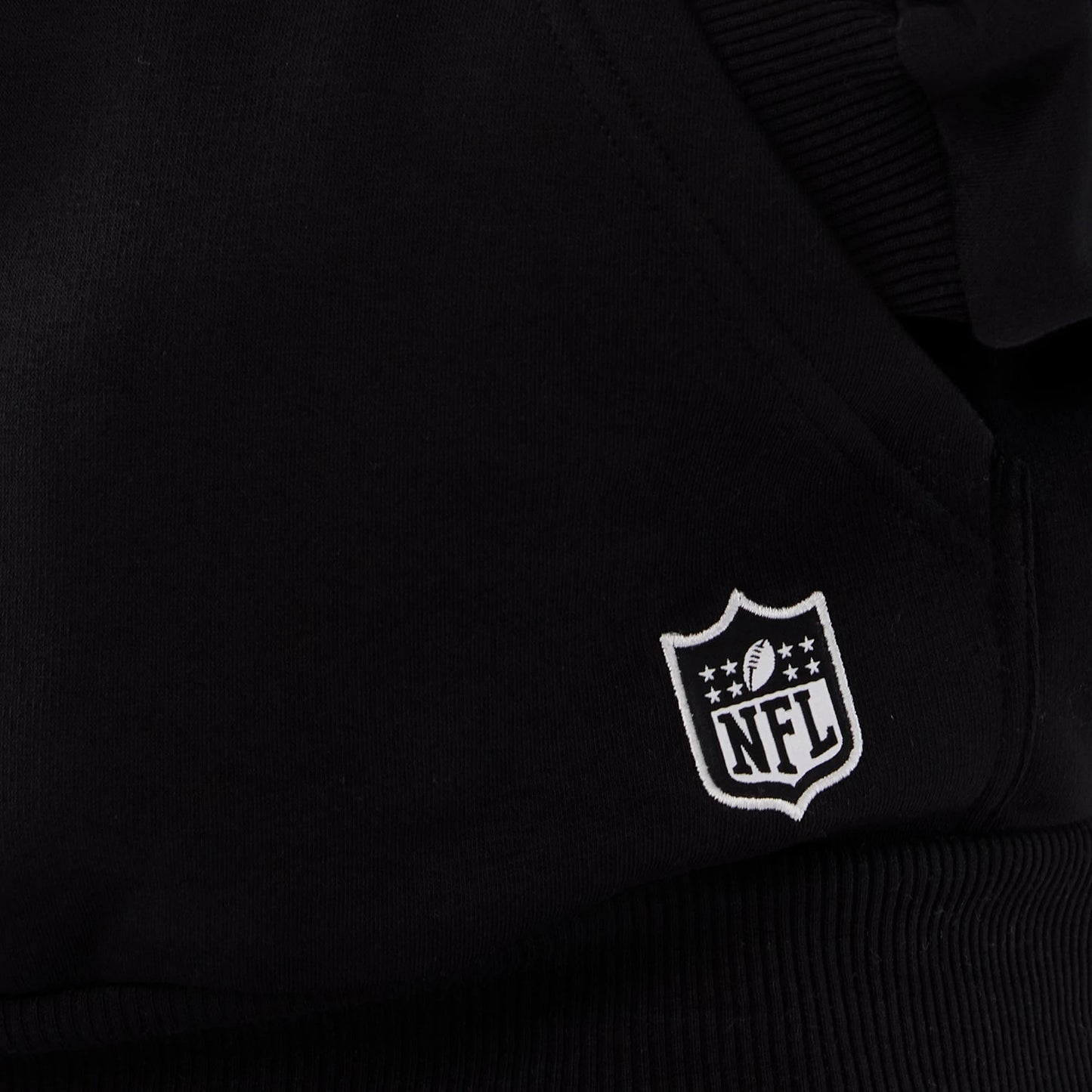 The Male model is wearing Atlanta Falcons NFL International Series Games 2025 Black Premium Pullover Hoodie 4