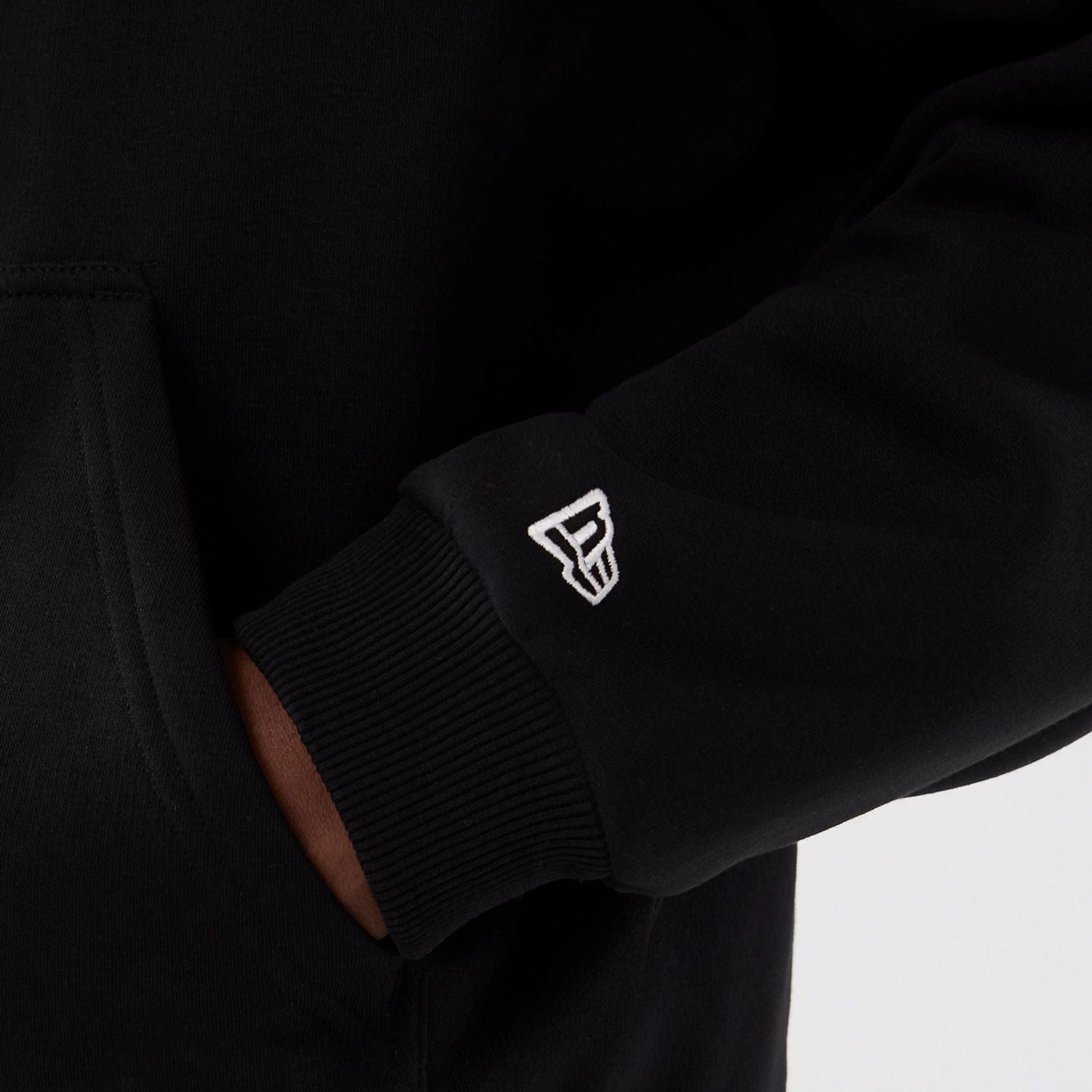 The Male model is wearing Minnesota Vikings NFL International Series Games 2025 Black Premium Pullover Hoodie  5