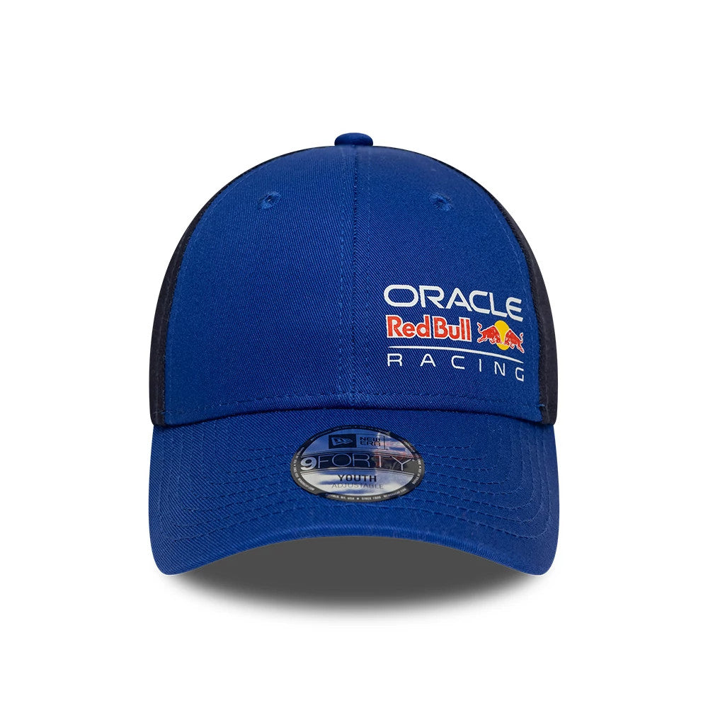 Red Bull Racing Youth Essential Dark Blue New Era 9FORTY Adjustable Cap, front view showing the Oracle Red Bull Racing logo in white, red and yellow embroidery on the structured front panel, with a 9FORTY size sticker on the curved dark blue visor.