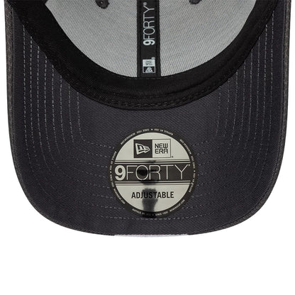 Pictured is this Visa Cash App Racing Bulls H1 Race Special 9FORTY Adjustable cap in dark grey. 5