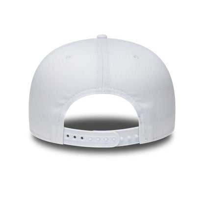 Pictured is this Visa Cash App Racing Bulls Essential 9FIFTY Snapback Adjustable cap in white. 4