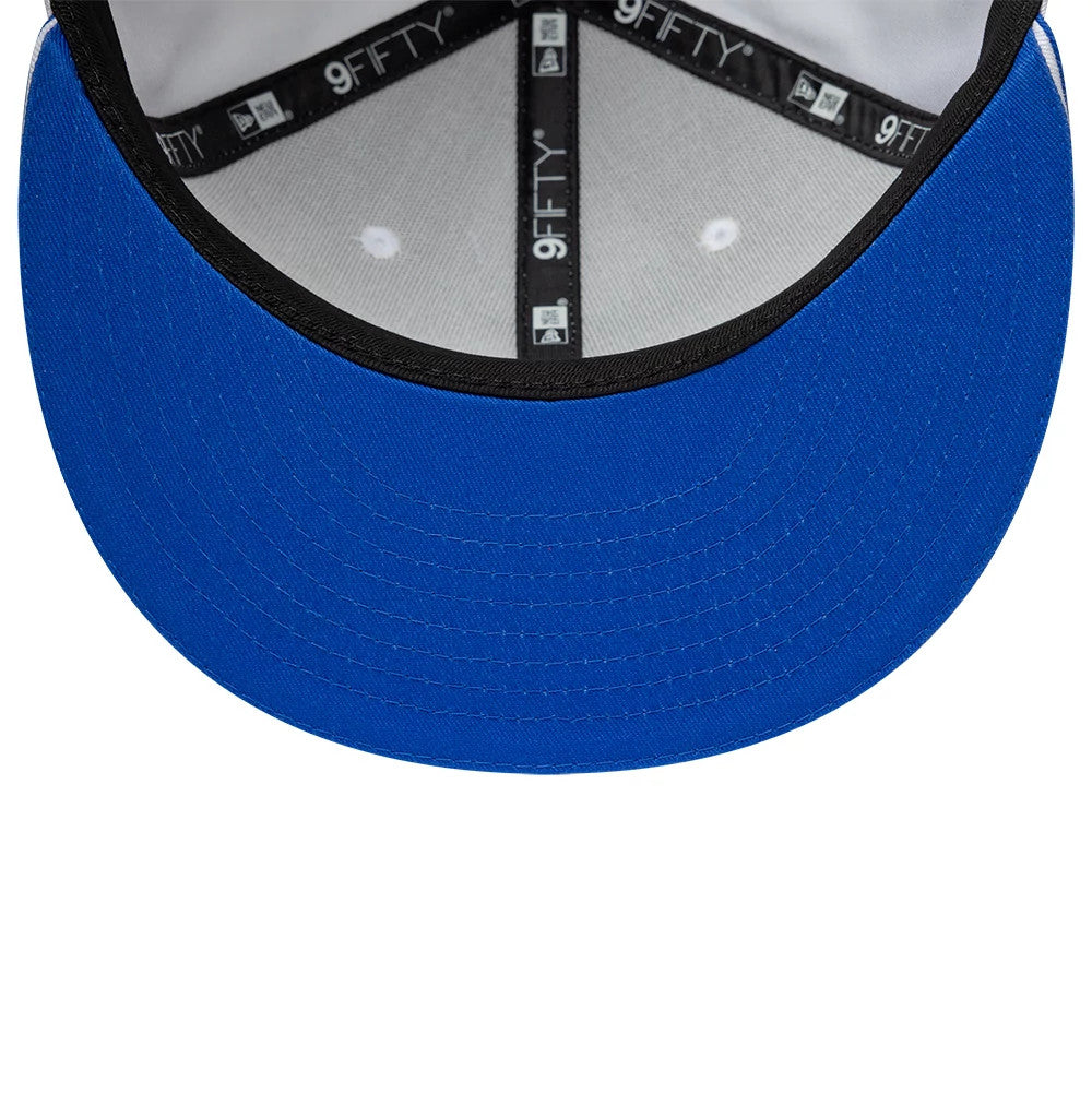 Pictured is this Visa Cash App Racing Bulls Essential 9FIFTY Snapback Adjustable cap in white. 5