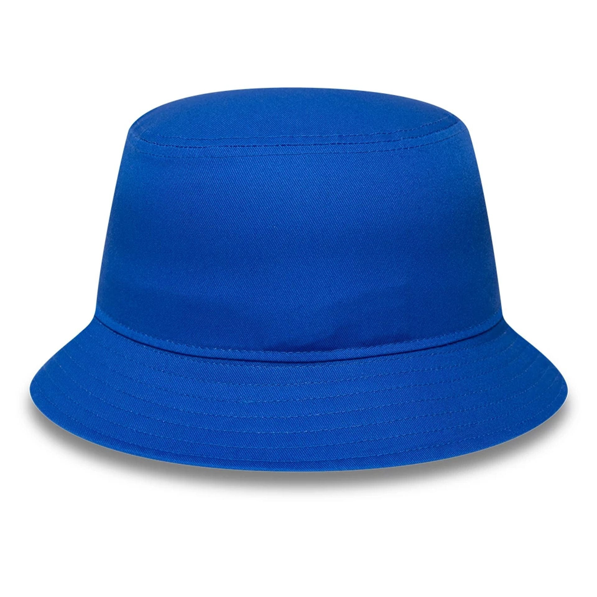 Pictured is this Essential Visa Cash App Racing Bulls Bucket hat in bright blue. 4