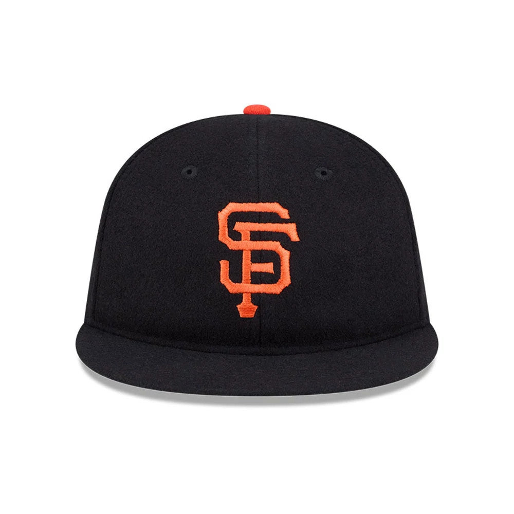 Pictured is this FOG X MLB San Francisco Giants Retro Crown 59FIFTY Fitted cap in black. 3