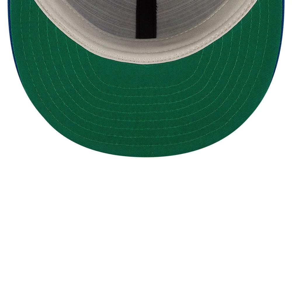 Pictured is this FOG X MLB New York Mets Retro Crown 59FIFTY Fitted cap in blue. 2