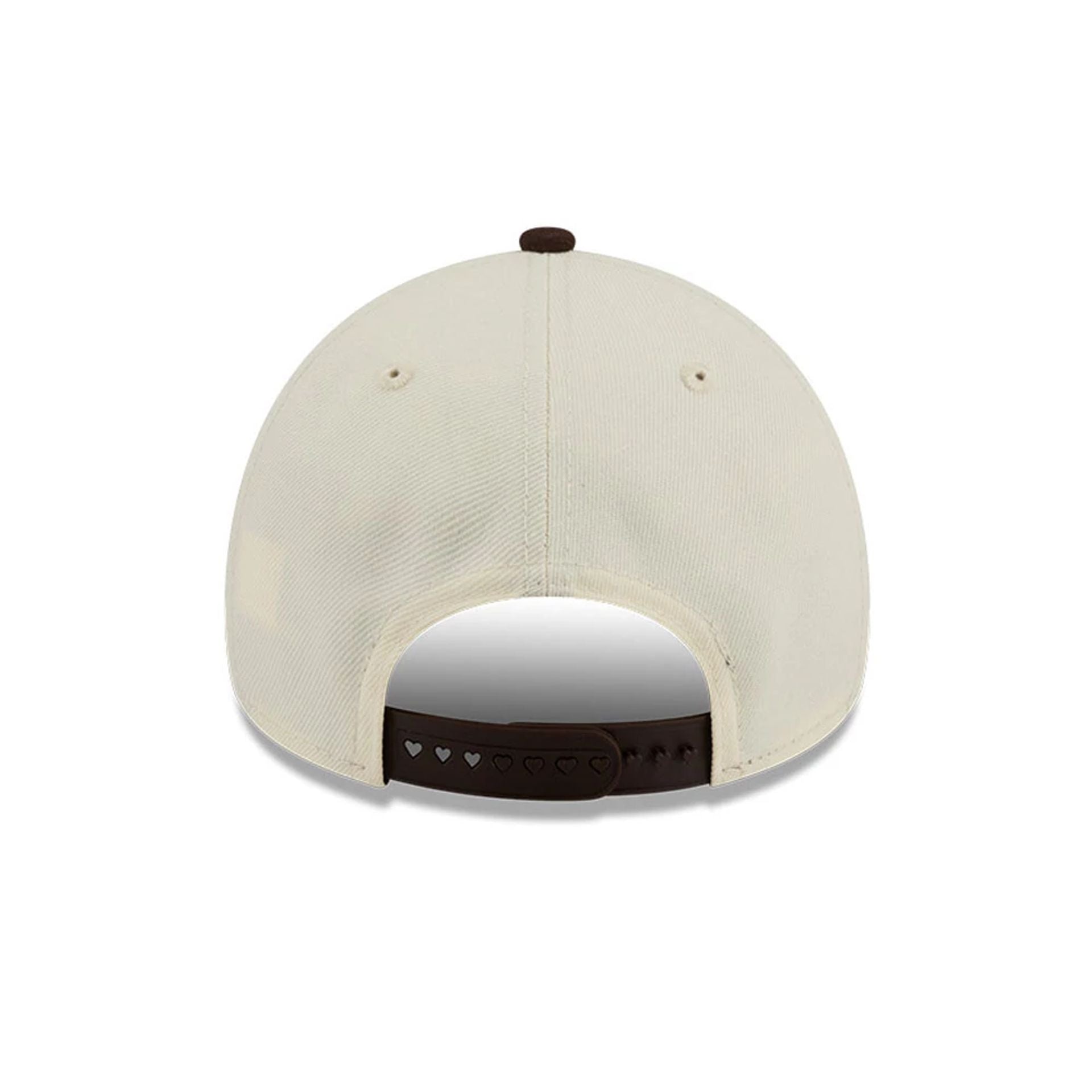 Pictured is this MLB City Script Detroit Tigers 9FORTY A-Frame cap in Cream. 7