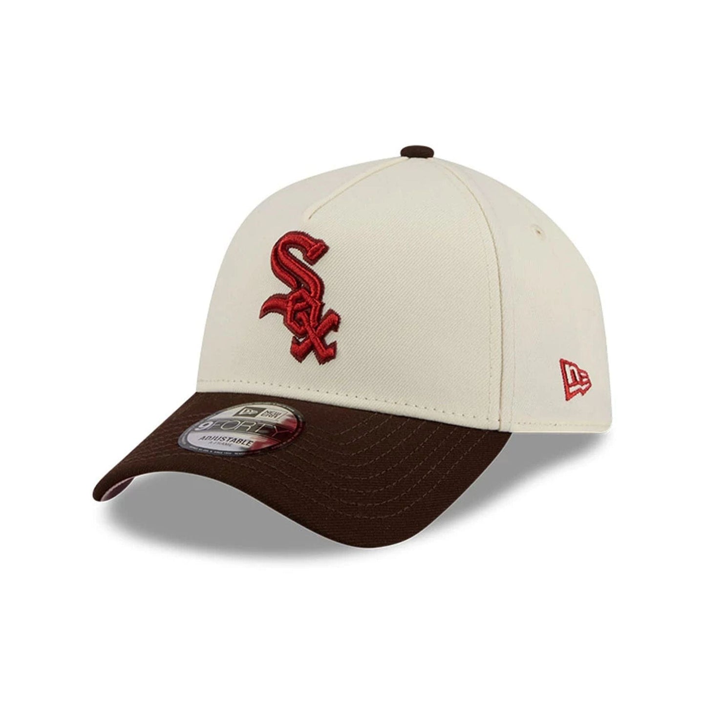 Pictured is this MLB City Script Chicago White Sox 9FORTY A-Frame cap in Cream. 4