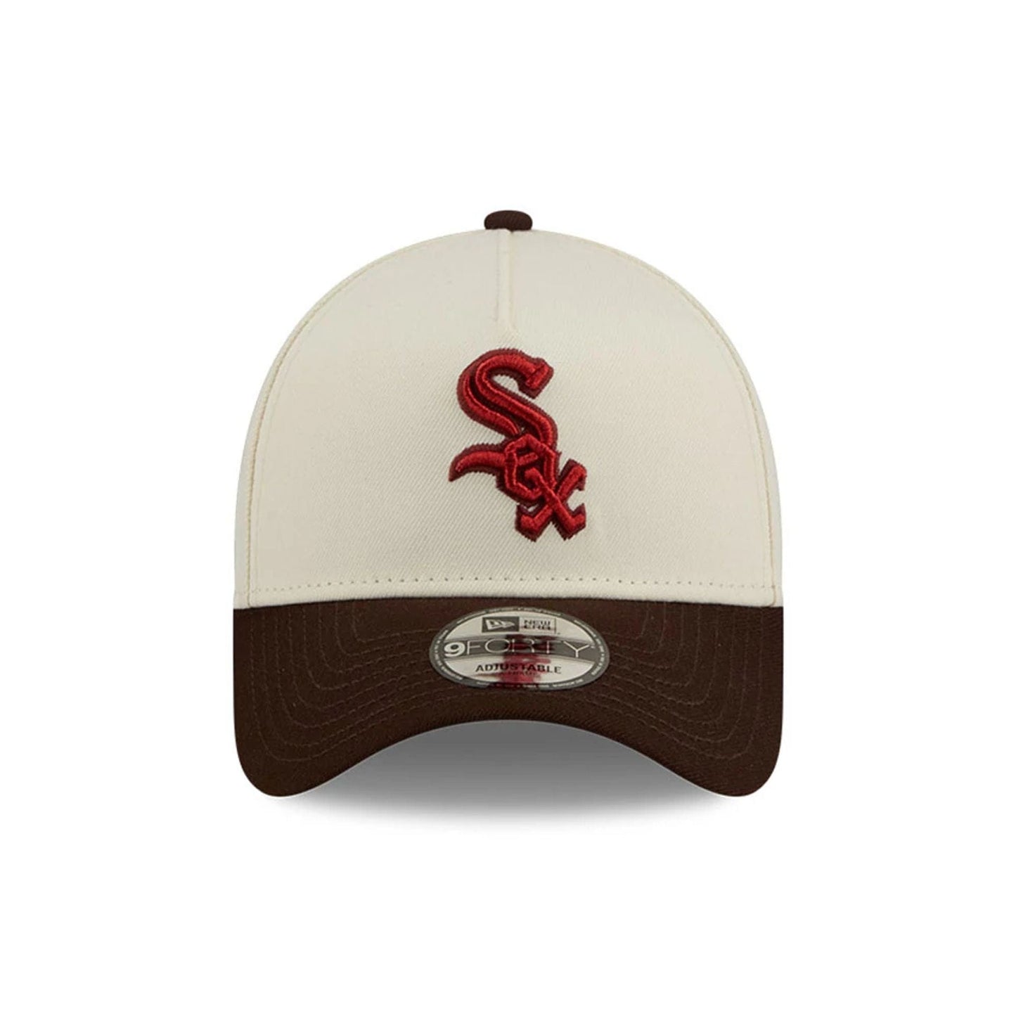 Pictured is this MLB City Script Chicago White Sox 9FORTY A-Frame cap in Cream. 3