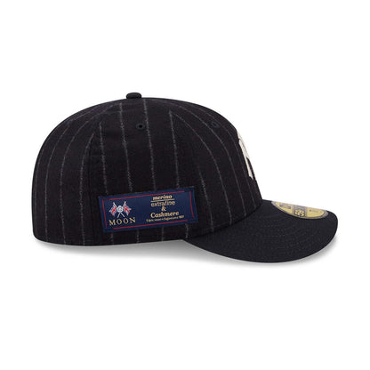 Pictured is this MLB X Moon New York Yankees 59FIFTY Fitted cap in Navy. 5