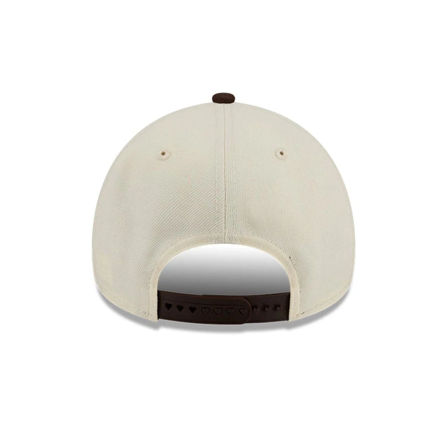 Pictured is this MLB City Script New York Yankees 9FORTY A-Frame cap in Cream. 7