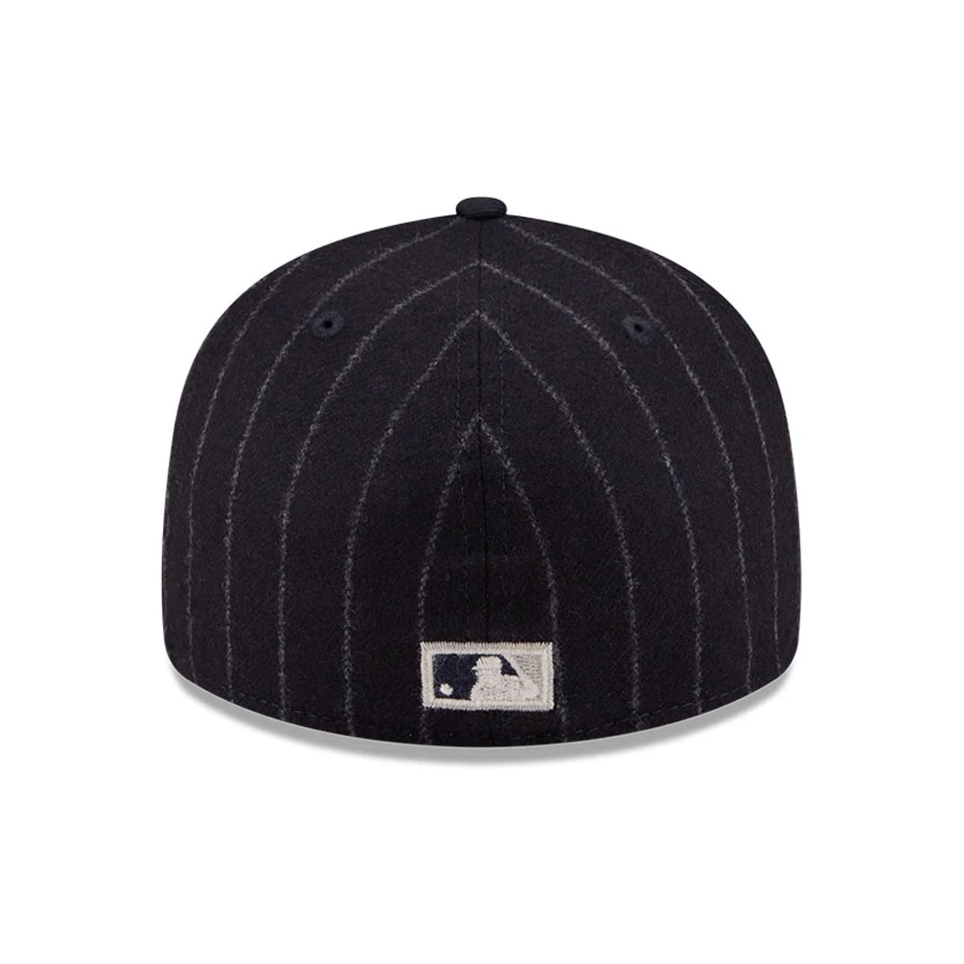 Pictured is this MLB X Moon Detroit Tigers 59FIFTY Fitted cap in Navy. 7
