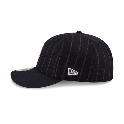 Pictured is this MLB X Moon Boston Red Sox 59FIFTY Fitted cap in Navy. 6