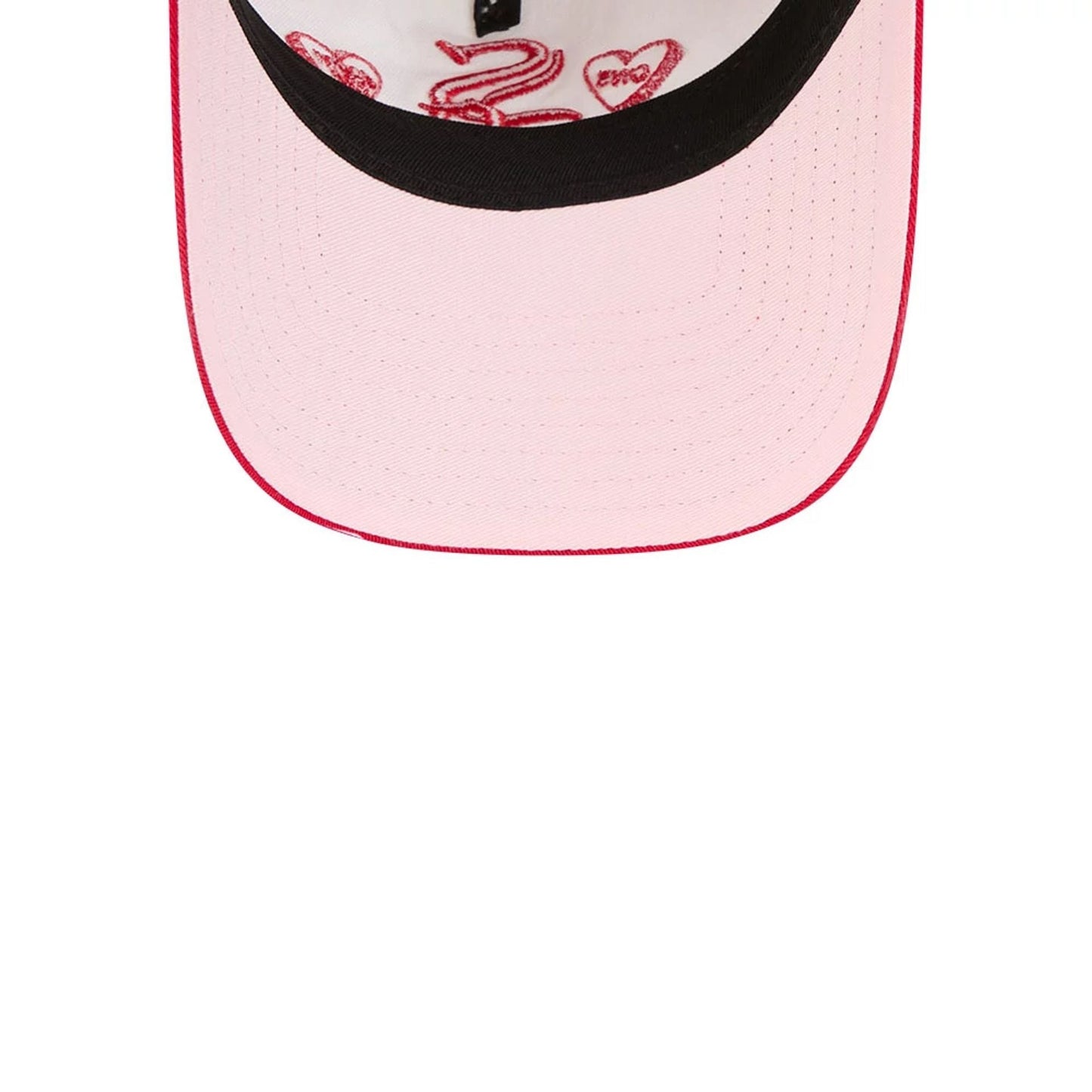 Pictured is this MLB Conversation Hearts Chicago White Sox 9TWENTY A-Frame cap in red. 2