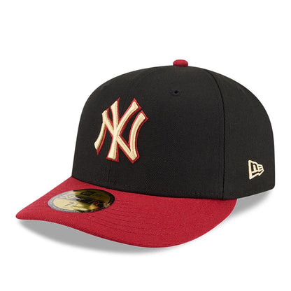New York Yankees MLB Team Cards Black New Era 59FIFTY Fitted Cap, three-quarter view with raised tan NY logo outlined in red on the front panel, red flat visor with gold 59FIFTY size sticker, and New Era flag logo on the left side.