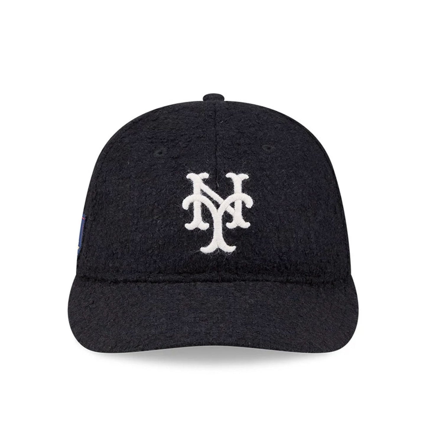 Pictured is this MLB X Moon New York Mets Retro Crown 9FIFTY cap in navy. 3