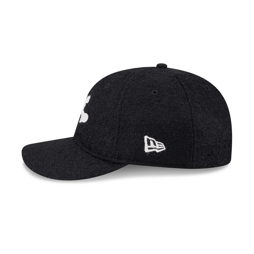 Pictured is this MLB X Moon Chicago White Sox Retro Crown 9FIFTY cap in navy. 6