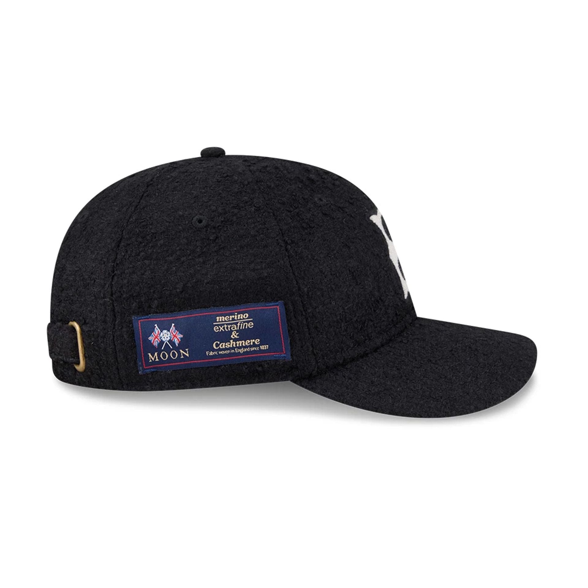 Pictured is this MLB X Moon Boston Red Sox Retro Crown 9FIFTY cap in navy. 5