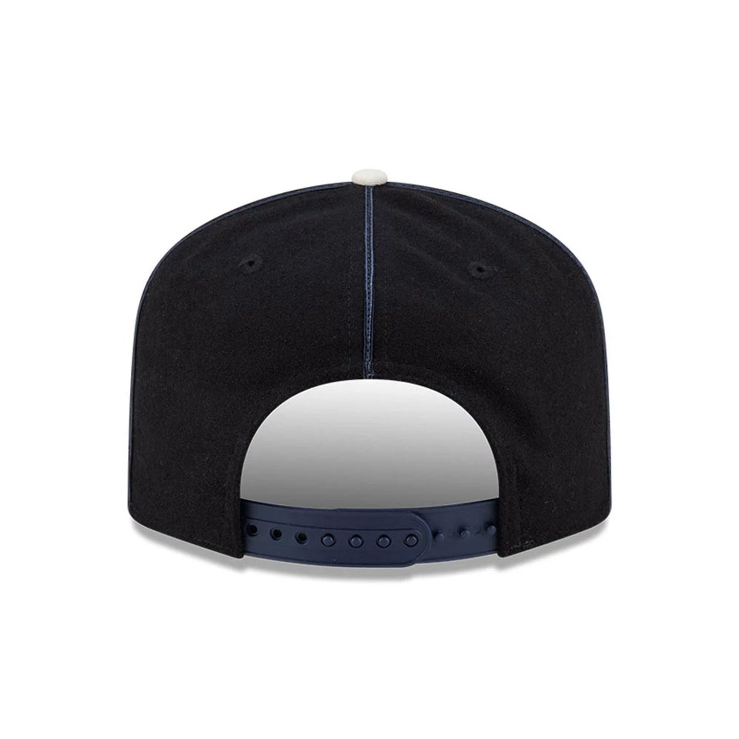 Pictured is this MLB Felt Logo New York Yankees 19TWENTY cap in navy. 7