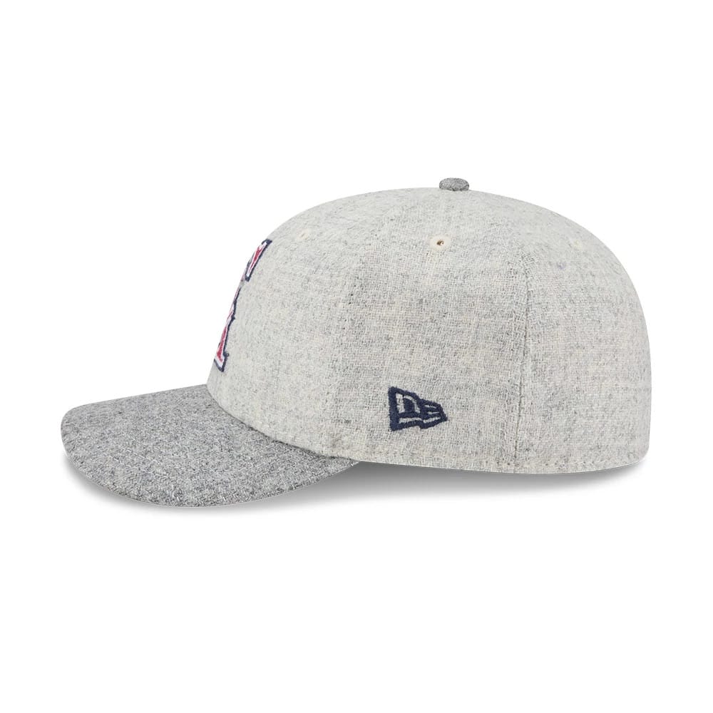 Pictured is this MLB X Moon LA Angels 59FIFTY Fitted cap in light beige. 6