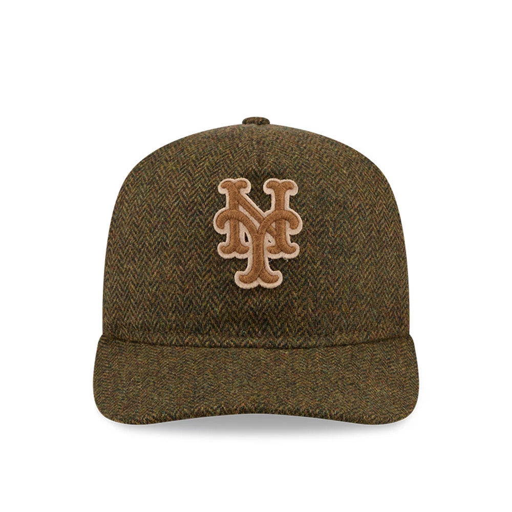 Pictured is this MLB X Moon New York Mets 19TWENTY cap in green. 2