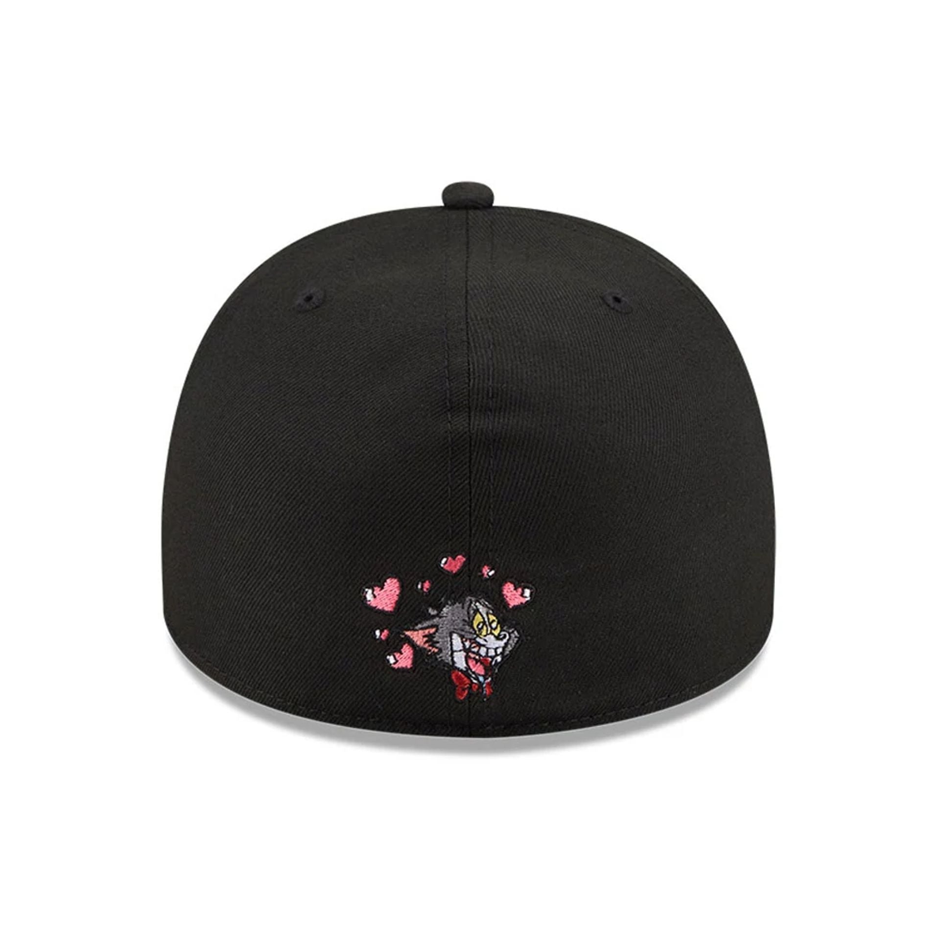Pictured is this Tom & Jerry Love Struck 59FIFTY A-Frame Fitted cap in black. 5