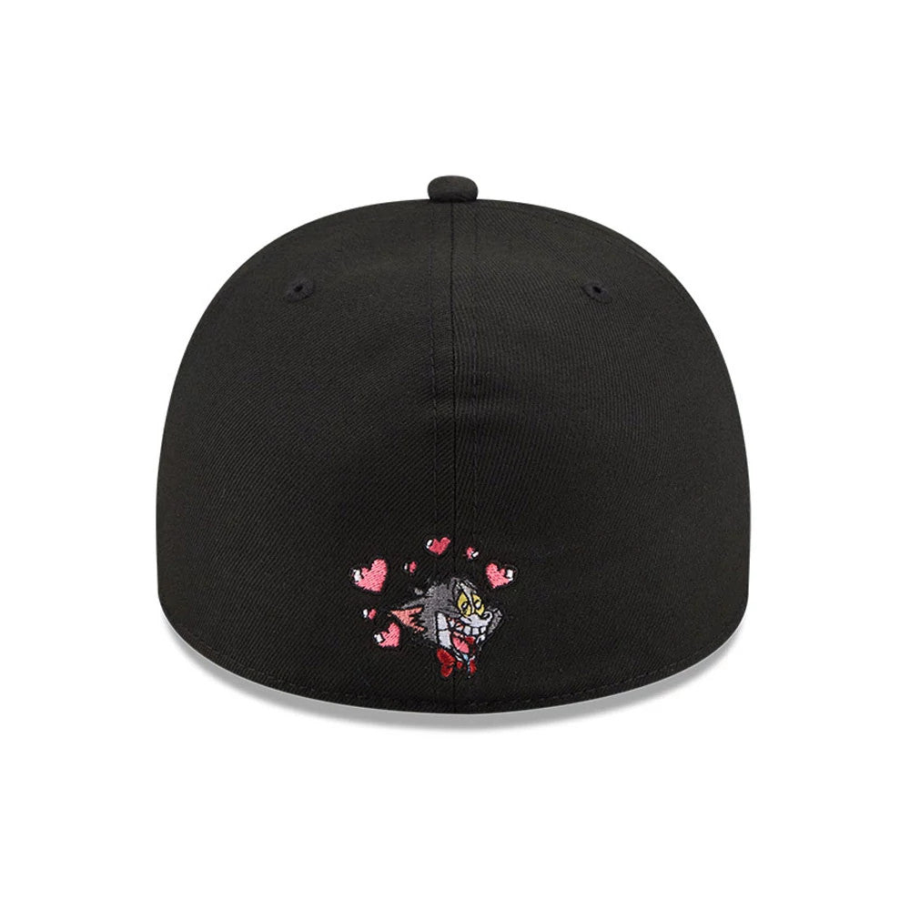Pictured is this Tom & Jerry Love Struck 59FIFTY A-Frame Fitted cap in black. 5