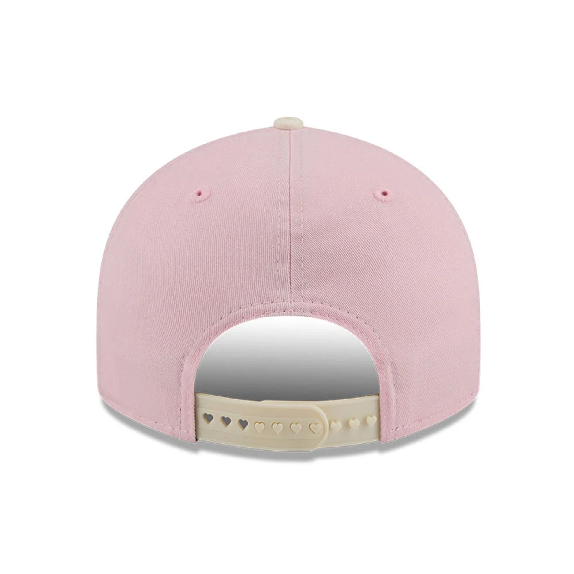 Pictured is this MLB Washed Tie Dye New York Yankees 9FIFTY Snapback cap in pastel pink. 6