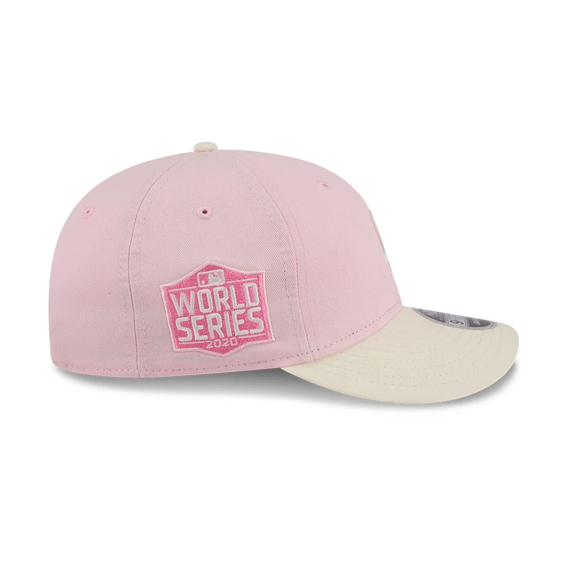 Pictured is this MLB Washed Tie Dye LA Dodgers 9FIFTY Snapback cap in pastel pink. 4