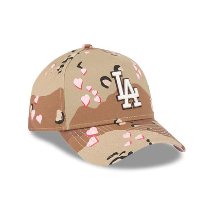 Pictured is this MLB Camo Hearts LA Dodgers 9FORTY A-Frame cap in Desert Camo. 4
