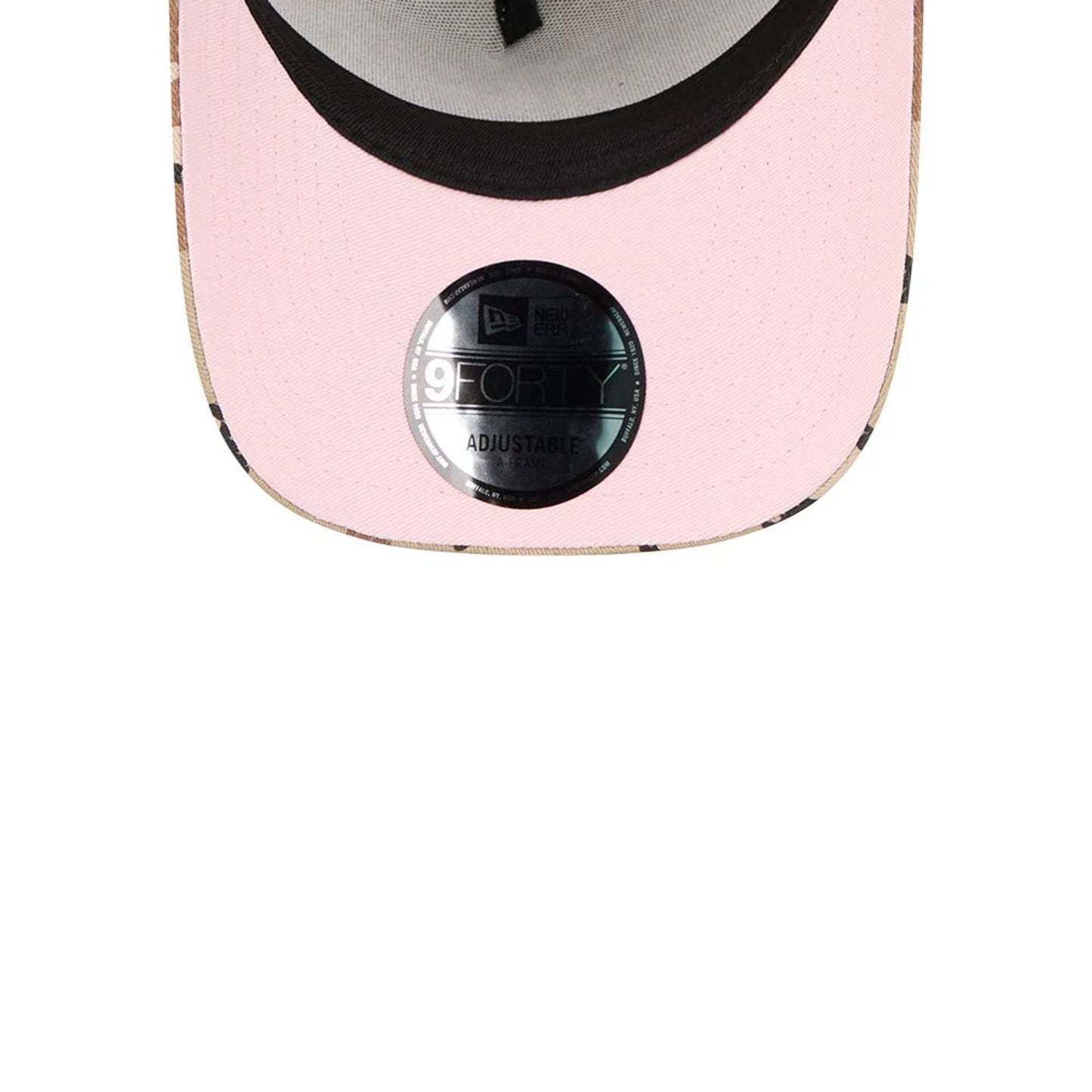 Pictured is this MLB Camo Hearts LA Dodgers 9FORTY A-Frame cap in Desert Camo. 2