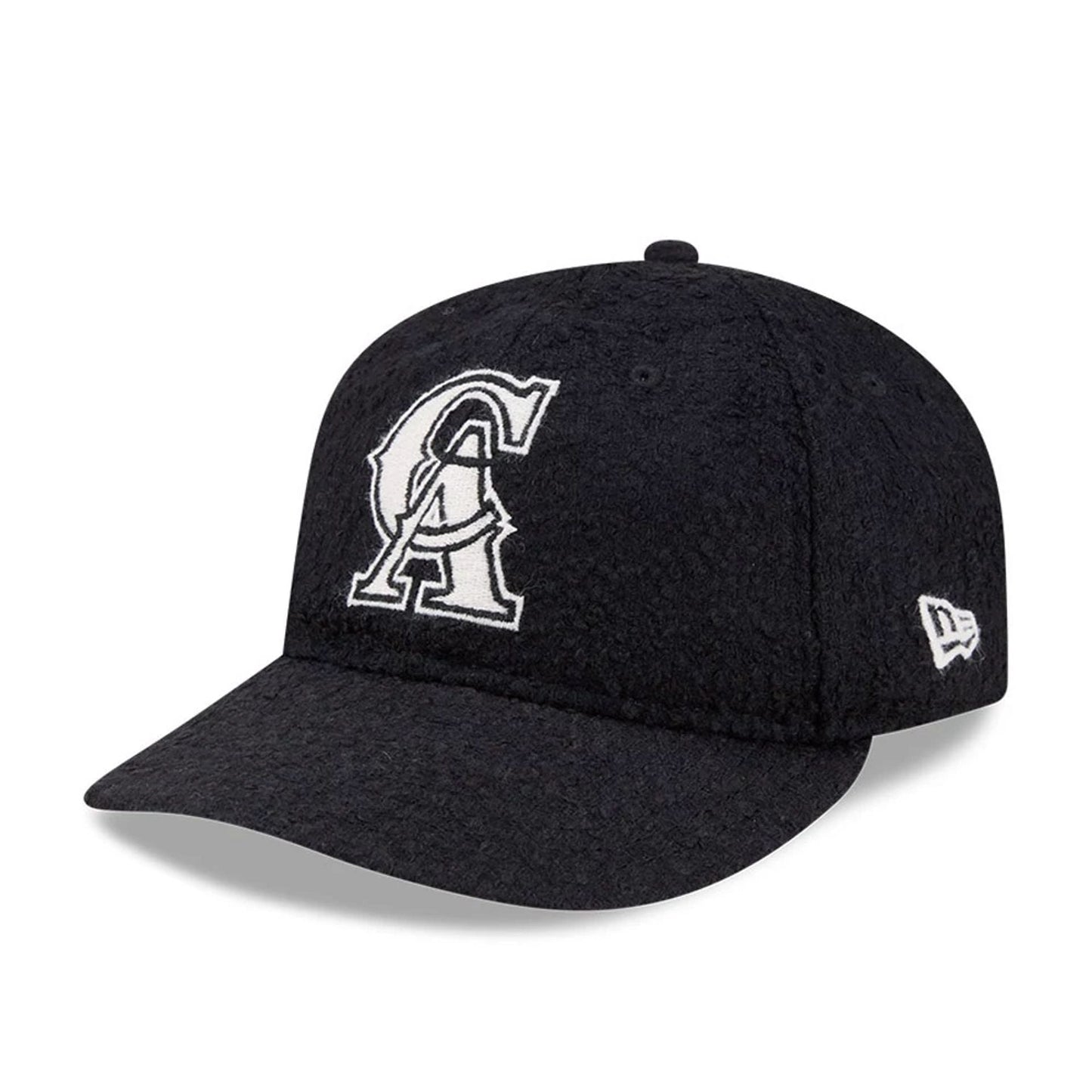 Pictured is this MLB X Moon LA Angels Retro Crown 9FIFTY cap in navy. 4