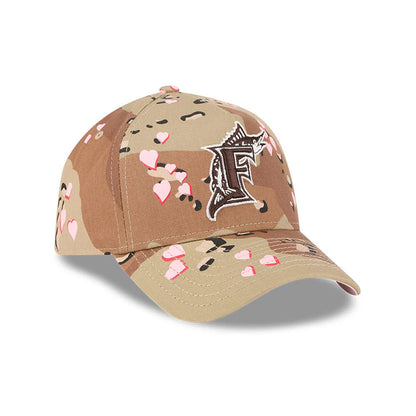 Pictured is this MLB Camo Hearts Miami Marlins 9FORTY A-Frame cap in Desert Camo. 4