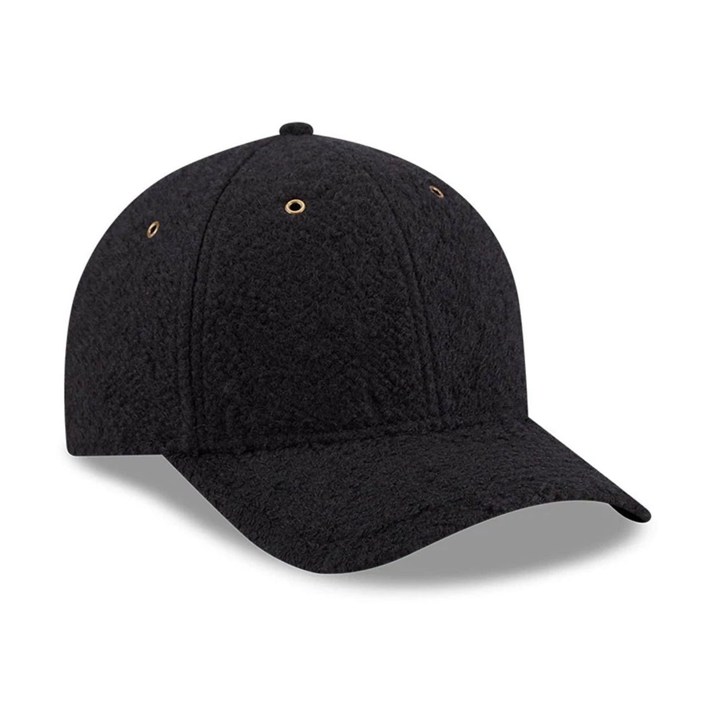 Pictured is this New Era Brushed Fleece 9FORTY M-Crown cap in black. 4