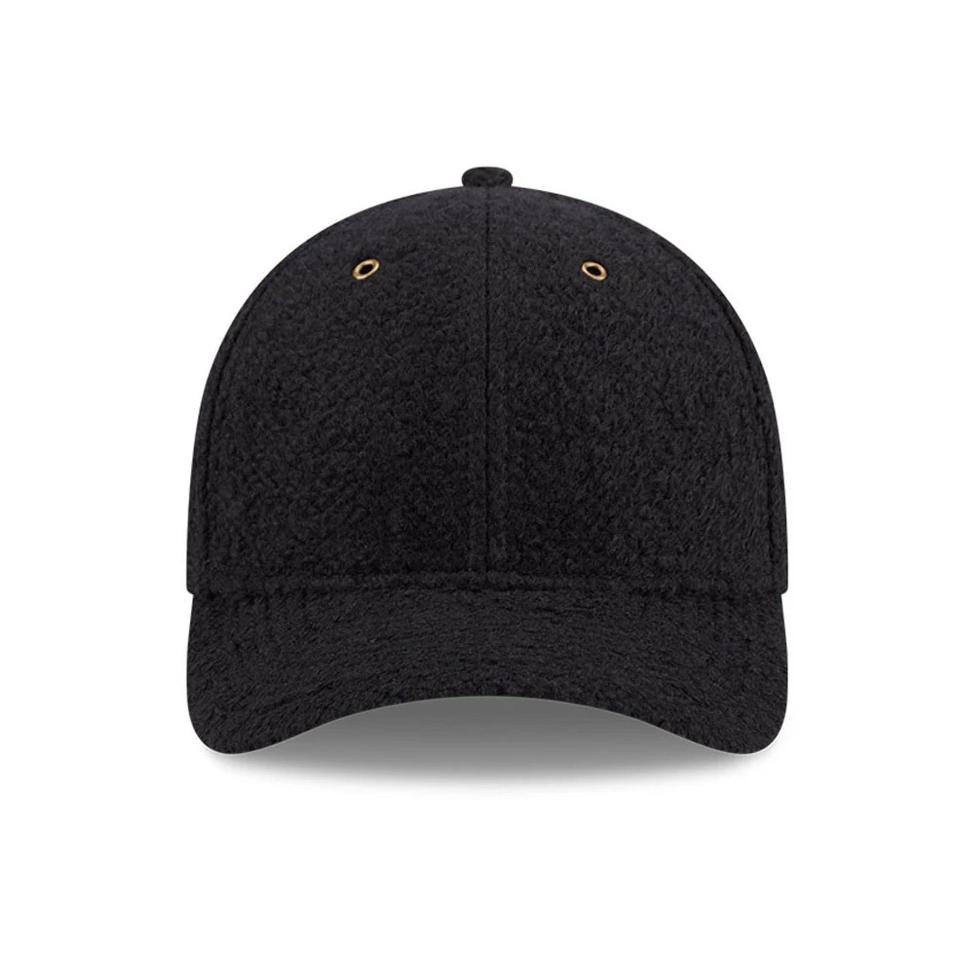 Pictured is this New Era Brushed Fleece 9FORTY M-Crown cap in black. 3