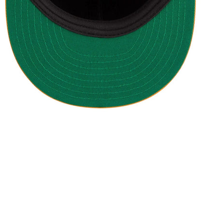 Pictured is this NHL Felt Logo Boston Bruins Retro Crown 59FIFTY Fitted cap in black. 2
