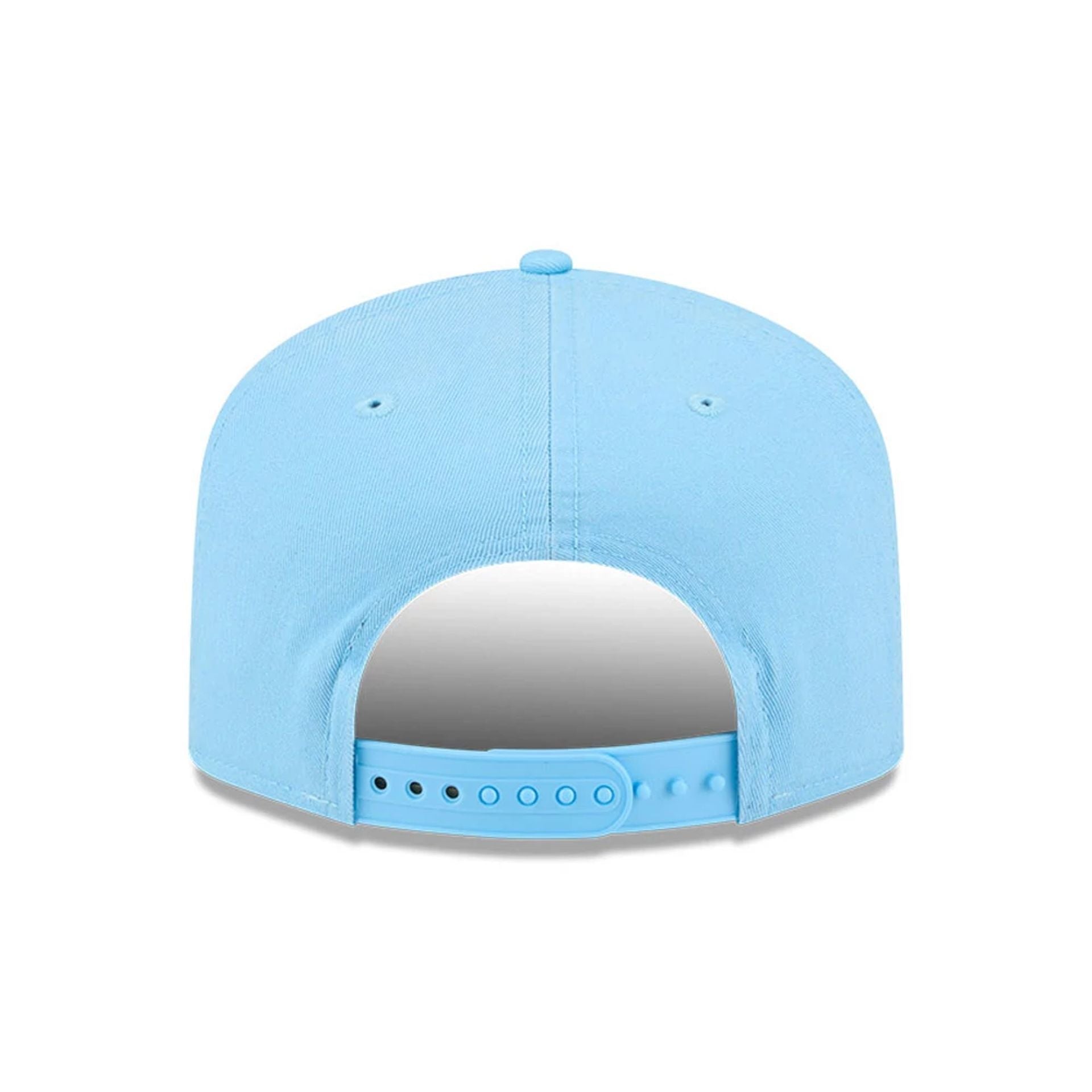 Pictured is this Tom & Jerry Serenade 19TWENTY cap in pastel blue. 5