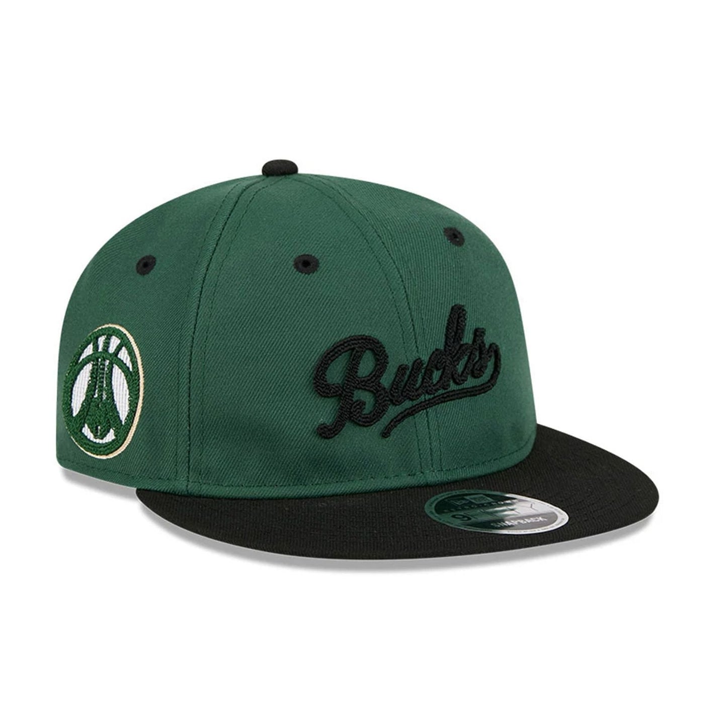 Pictured is this NBA Chainstitch Script Milwaukee Bucks Retro Crown 9FIFTY cap in dark green. 1