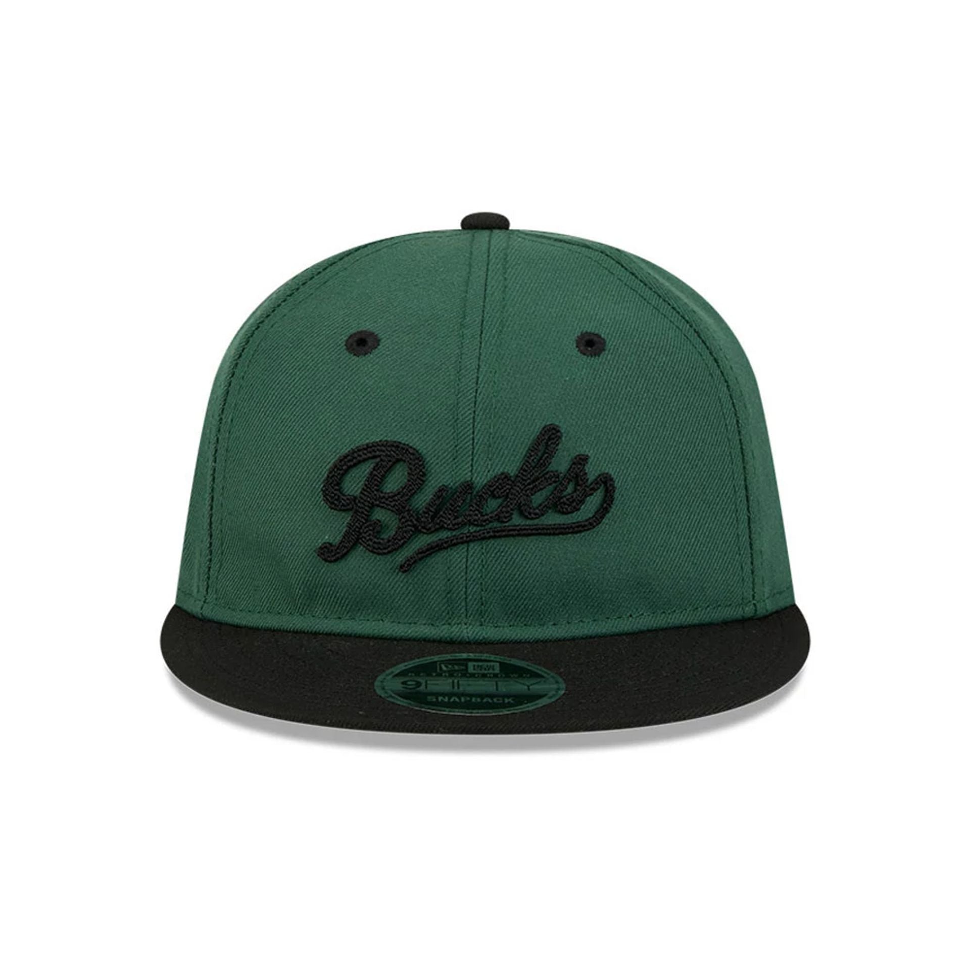 Pictured is this NBA Chainstitch Script Milwaukee Bucks Retro Crown 9FIFTY cap in dark green. 2