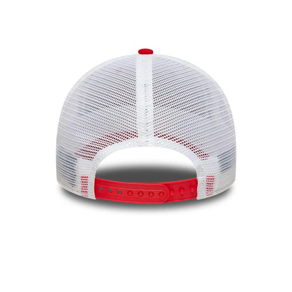 Pictured is this Patch Liverpool FC 9FORTY cap in red. 5