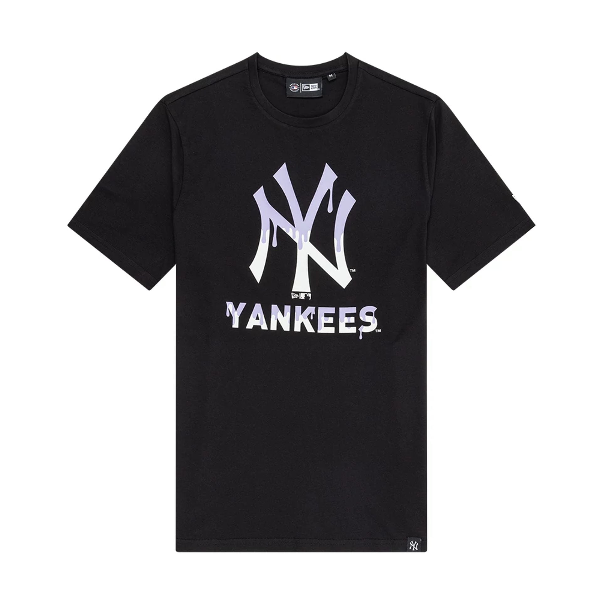 The model is wearing this MLB Drip New York Yankees T-Shirt in black. 1