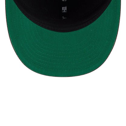 Pictured is this NBA Hardwood Classic Miami Heat 59FIFTY Fitted cap in Red. 2