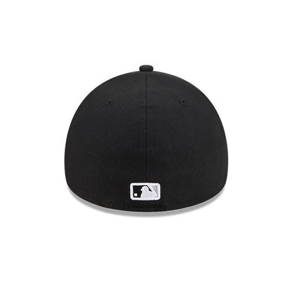 Pictured is this MLB Team Side Chicago White Sox 59FORTY A-Frame Fitted cap in black. 7