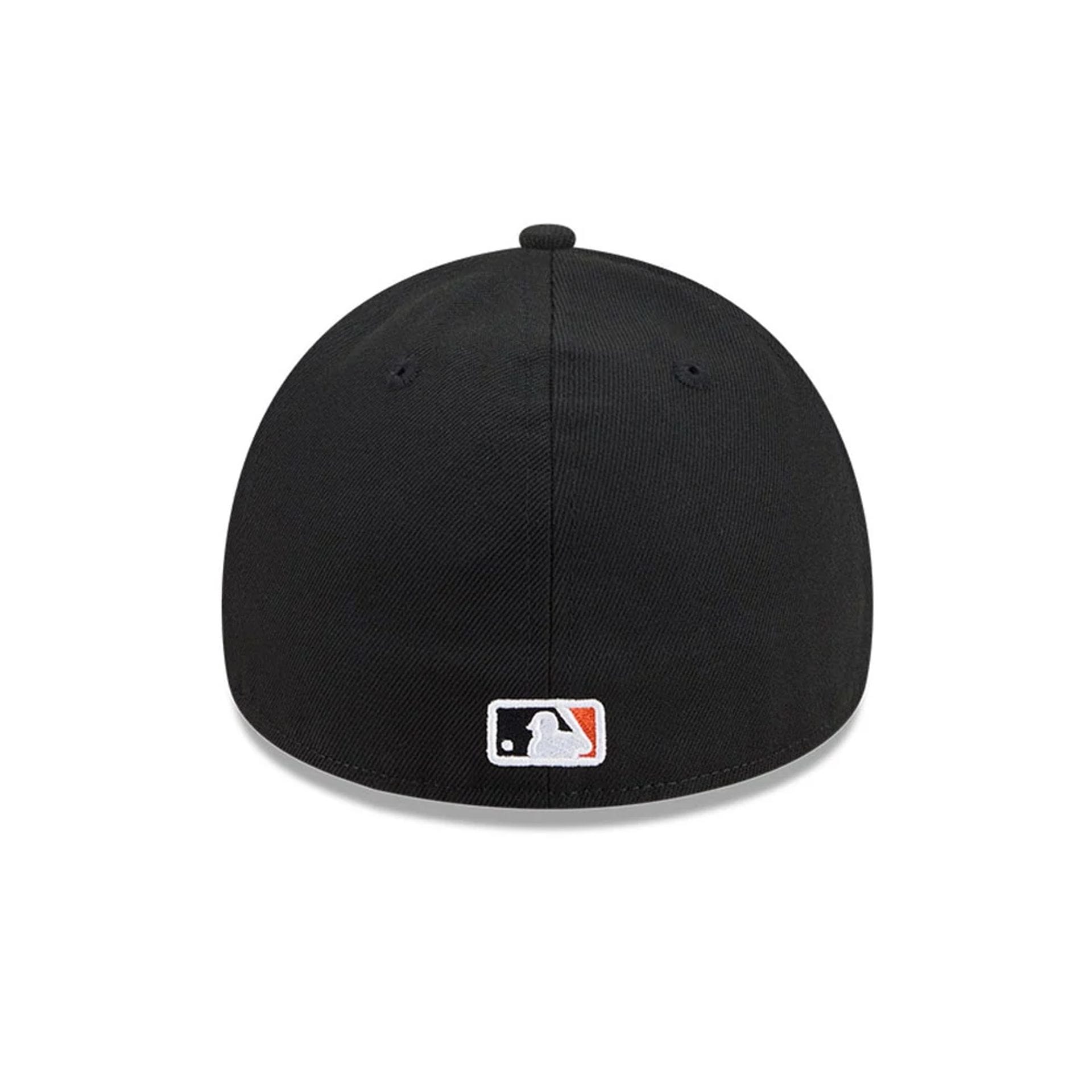 Pictured is this MLB Team Side San Francisco Giants 59FORTY A-Frame Fitted cap in black. 6