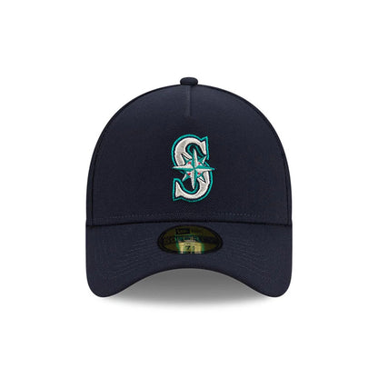 Pictured is this MLB Team Side Seattle Mariners 59FORTY A-Frame Fitted cap in navy. 3