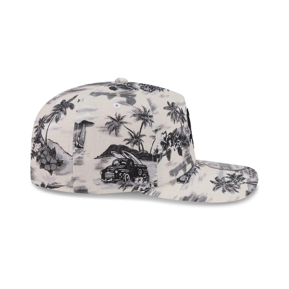 Pictured is this MLB Tropics Chicago White Sox 19TWENTY cap in Cream. 6